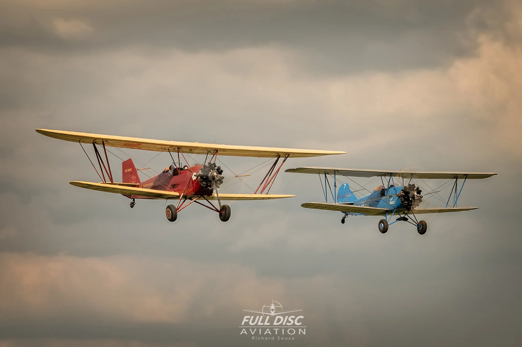 In The Summer Time: The Barnstormer Carnival — Full Disc Aviation